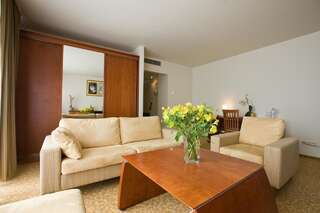 Отель BEST BALTIC Kaunas Каунас Апартаменты с 1 спальней и ванной-3